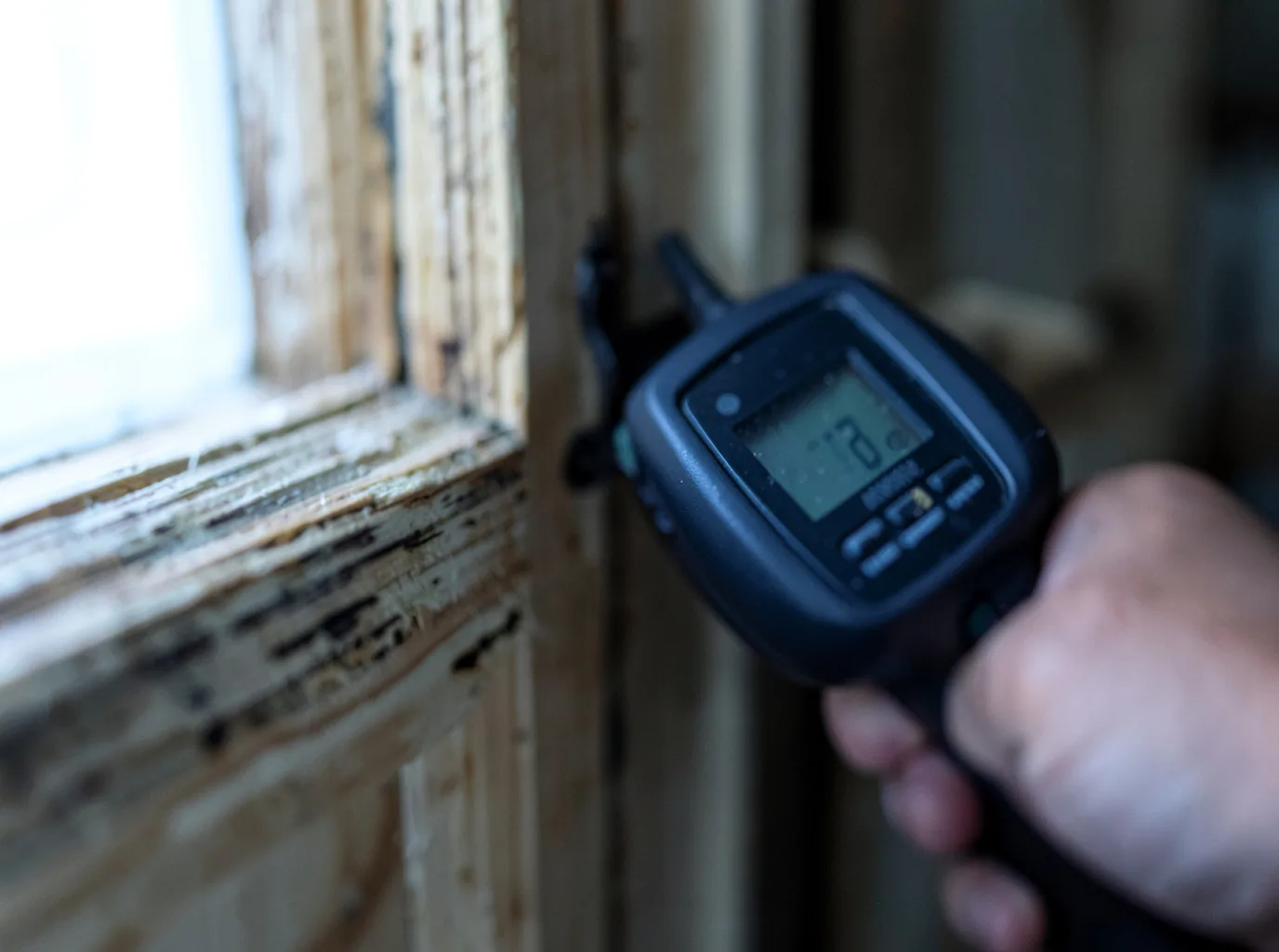 Ceiling Water Damage Repair in Columbus Junction, IA